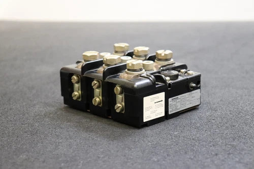 SIEMENS Overload Relay 3UA1305-0AG 70-110A 500VAC Main Circuits 200A