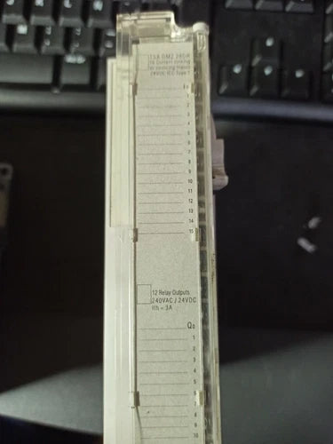 施耐德 tsxdmz28dr、tsx dmz28dr、tsx micro、envěrio rpido！ Factura Garantà