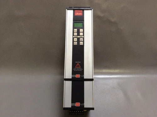 195H3305 - DANFOSS - VLT2030 3PH 3.2KVA Variator Refurbished