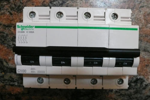 DISJONCTEUR 100A 4POLE A9N18375 SCHNEIDER ELECTRIC 100AMPERE 6MODULE 10KA TETRA.