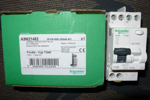 DISJONCTEUR A9N21029 DIFERENTIEL A9N21482 SCHNEIDER ELECTRIC 40A 30mA 40AMPERES