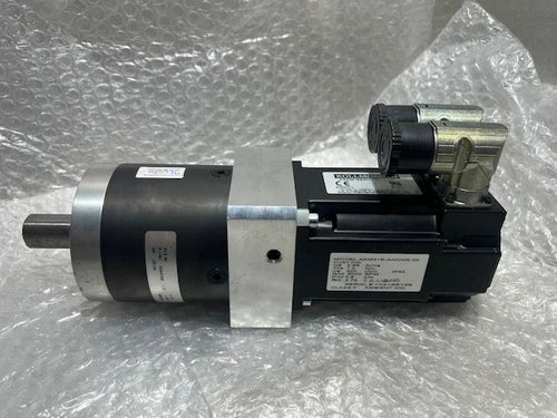 KOLLMORGEN AKM31E-ANCNR-00 + PLE80