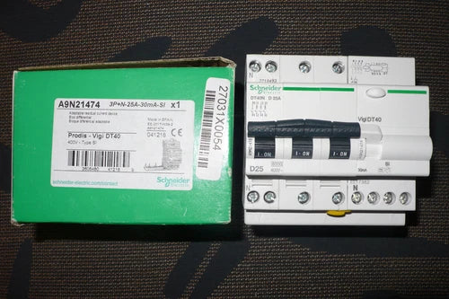 DISJONCTEUR DIFERENTIEL 4POLE 25A 30mA SI, COURBE D SCHNEIDER ELECTRIC 25AMPERE