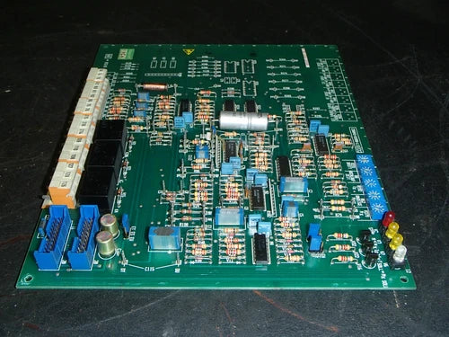Siemens Circuit Board C98043-A1086-L11 02   B/N C98040-A1086-P12-1-85