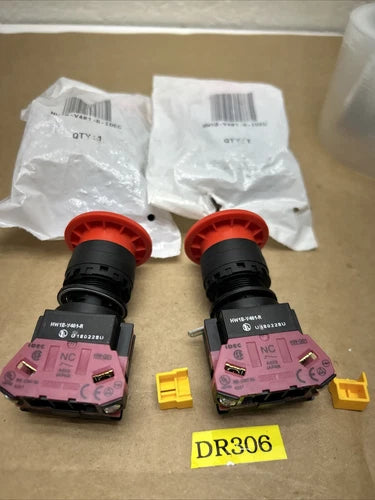 (4) HW1B-V401R IDEC Fast Shipping From ????+Warranty