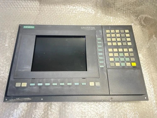 SIEMENS SINUMERIK 840 D 6FC5203-0AB11-0AA1 Flat Panel OP31 TFT Color