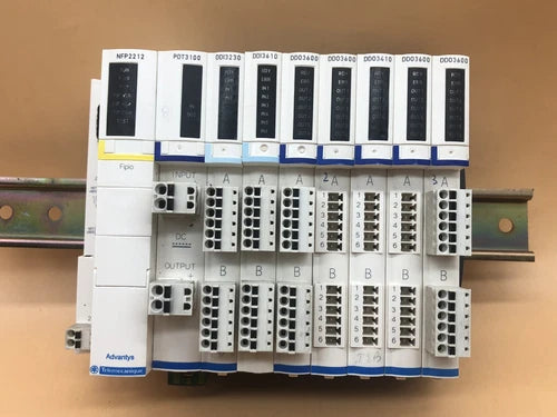 SCHNEIDER ELECTRIC ADVANTYS NFP2212 W/ MODULES PDT3100+DDI3230+DDO3600+DDO3410