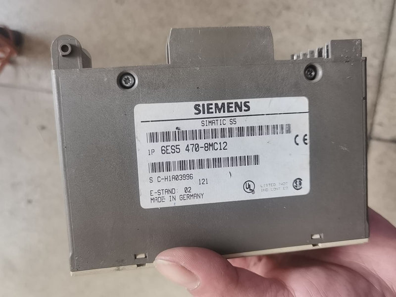 1PC USED Siemens 6ES5470-8MC12