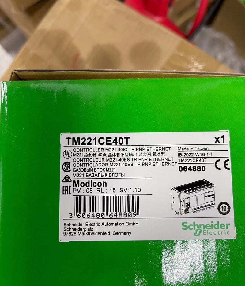 1 PC For Schneider TM221CE40T new  A08
