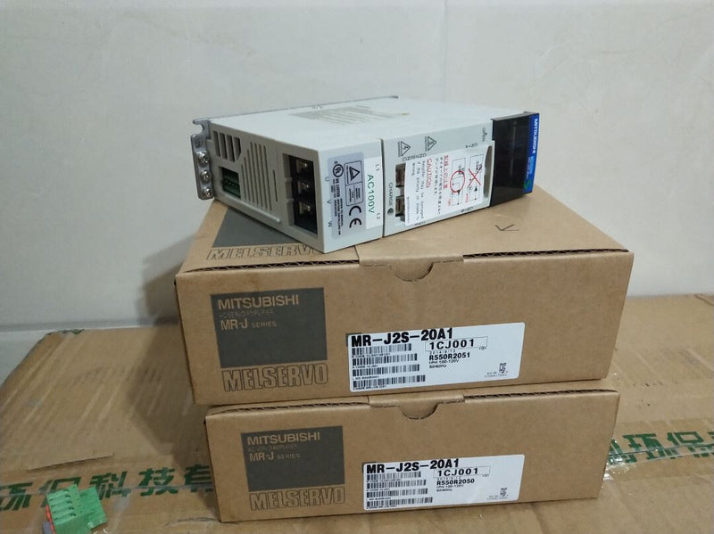 1 PC For Mitsubishi MR-J2S-20A1 new MRJ2S20A1