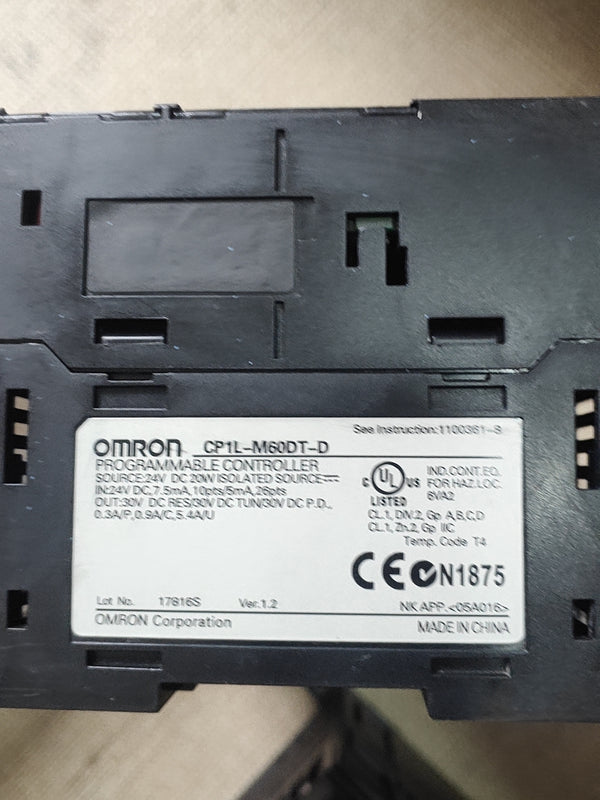 Omron CP1L-M60DT-D(used)