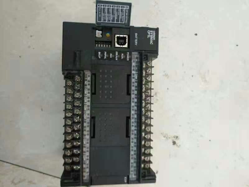 Omron CP1L-M40DT1-D(new)